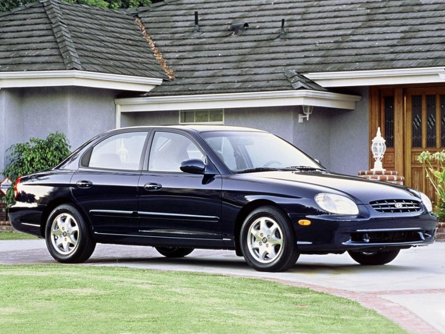Hyundai Sonata (US) '1998